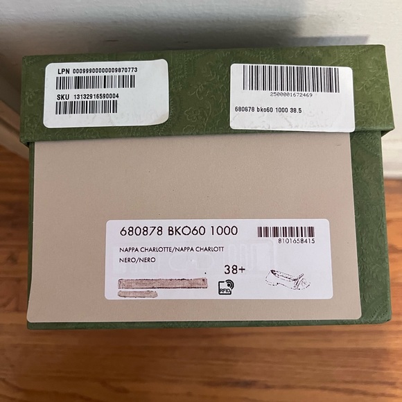 Gucci Napa Charlotte Ballet Shoe - Picture 10 of 10